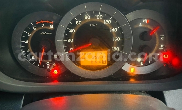 Nunua Ilio tumika Toyota RAV4 Nyeupe Gari ndani ya Dar es Salaam nchini Dar es Salaam Nunua Ilio tumika Toyota RAV4 Nyeupe Gari ndani ya Dar es Salaam nchini Dar es Salaam