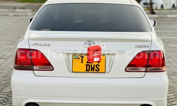 Nunua Ilio tumika Toyota Crown Nyeupe Gari ndani ya Dar es Salaam nchini Dar es Salaam Nunua Ilio tumika Toyota Crown Nyeupe Gari ndani ya Dar es Salaam nchini Dar es Salaam
