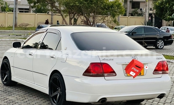 Nunua Ilio tumika Toyota Crown Nyeupe Gari ndani ya Dar es Salaam nchini Dar es Salaam Nunua Ilio tumika Toyota Crown Nyeupe Gari ndani ya Dar es Salaam nchini Dar es Salaam