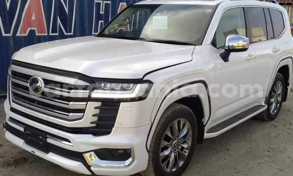 Buy New Toyota Land Cruiser White Car in Dar es Salaam in Dar es Salaam Buy New Toyota Land Cruiser White Car in Dar es Salaam in Dar es Salaam
