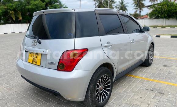 Nunua Ilio tumika Toyota IST Fedha Gari ndani ya Dar es Salaam nchini Dar es Salaam Nunua Ilio tumika Toyota IST Fedha Gari ndani ya Dar es Salaam nchini Dar es Salaam