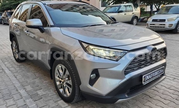 Nunua Ilio tumika Toyota RAV4 Nyingine Gari ndani ya Dar es Salaam nchini Dar es Salaam Nunua Ilio tumika Toyota RAV4 Nyingine Gari ndani ya Dar es Salaam nchini Dar es Salaam