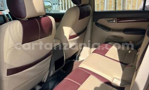 Nunua Ilio tumika Toyota Prado Nyingine Gari ndani ya Dar es Salaam nchini Dar es Salaam Nunua Ilio tumika Toyota Prado Nyingine Gari ndani ya Dar es Salaam nchini Dar es Salaam