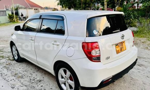 Buy Used Toyota ISis Other Car in Dar es Salaam in Dar es Salaam Buy Used Toyota ISis Other Car in Dar es Salaam in Dar es Salaam