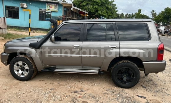 Buy Used Nissan Patrol Silver Car in Dar es Salaam in Dar es Salaam Buy Used Nissan Patrol Silver Car in Dar es Salaam in Dar es Salaam