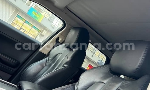 Nunua Mpya Land Rover Range Rover Evoque Nyingine Gari ndani ya Dar es Salaam nchini Dar es Salaam Nunua Mpya Land Rover Range Rover Evoque Nyingine Gari ndani ya Dar es Salaam nchini Dar es Salaam