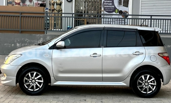 Buy Used Toyota IST Silver Car in Dar es Salaam in Dar es Salaam Buy Used Toyota IST Silver Car in Dar es Salaam in Dar es Salaam
