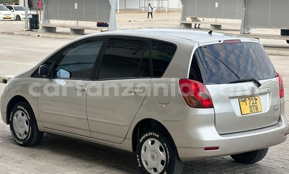 Buy Used Toyota Corolla Spacio Silver Car in Dar es Salaam in Dar es Salaam Buy Used Toyota Corolla Spacio Silver Car in Dar es Salaam in Dar es Salaam