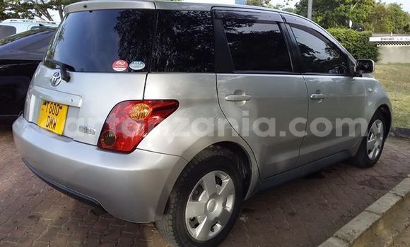 Nunua Ilio tumika Toyota IST Fedha Gari ndani ya Dar es Salaam nchini Dar es Salaam Nunua Ilio tumika Toyota IST Fedha Gari ndani ya Dar es Salaam nchini Dar es Salaam