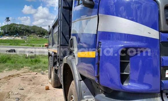 Buy Used Scania 113–320 Blue Truck in Dar es Salaam in Dar es Salaam Buy Used Scania 113–320 Blue Truck in Dar es Salaam in Dar es Salaam
