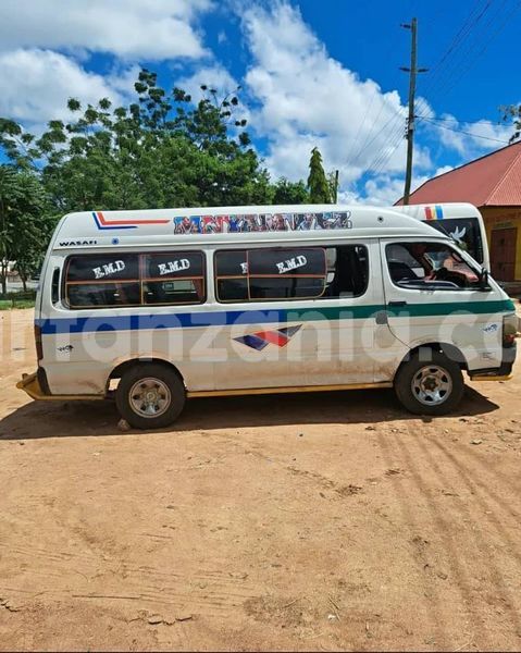 Big with watermark toyota hiace pwani bagamoyo 22849