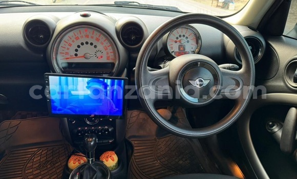 Nunua Mpya Mini Cooper Nyeusi Gari ndani ya Dar es Salaam nchini Dar es Salaam Nunua Mpya Mini Cooper Nyeusi Gari ndani ya Dar es Salaam nchini Dar es Salaam