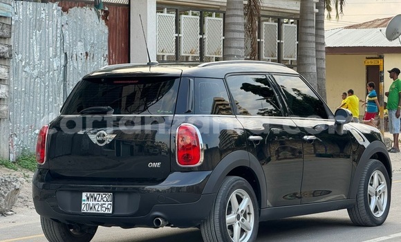 Nunua Mpya Mini Cooper Nyeusi Gari ndani ya Dar es Salaam nchini Dar es Salaam Nunua Mpya Mini Cooper Nyeusi Gari ndani ya Dar es Salaam nchini Dar es Salaam