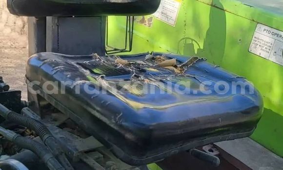 Buy Used Caterpillar 120 Green Truck in Babati Urban in Manyara Buy Used Caterpillar 120 Green Truck in Babati Urban in Manyara