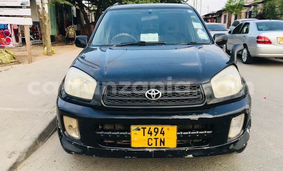 Nunua Ilio tumika Toyota RAV4 Nyeusi Gari ndani ya Bagamoyo nchini Pwani
