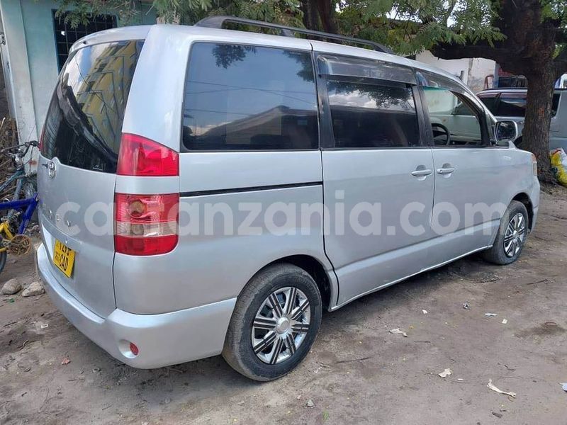 Big with watermark toyota noah dodoma bahi 22859