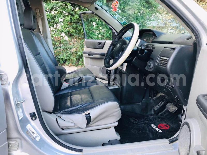 Big with watermark nissan x trail kigoma buhigwe 22860