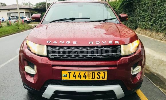 Nunua Ilio tumika Range Rover Evoque Nyekundu Gari ndani ya Biharamulo nchini Kagera
