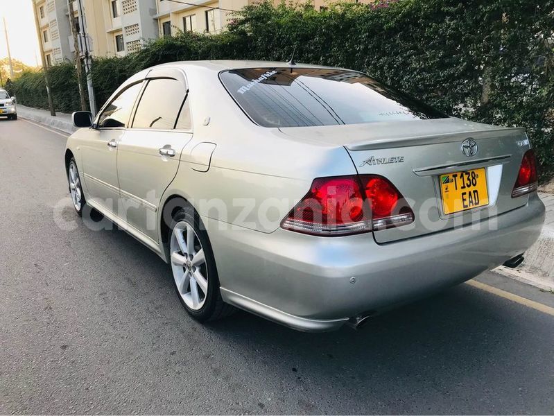 Big with watermark toyota crown dodoma bahi 22868