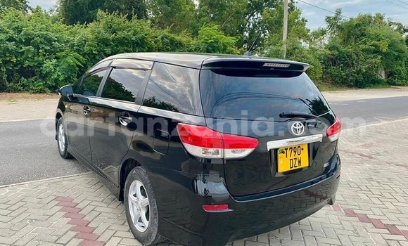 Buy Used Toyota Wish Black Car in Babati Urban in Manyara Buy Used Toyota Wish Black Car in Babati Urban in Manyara
