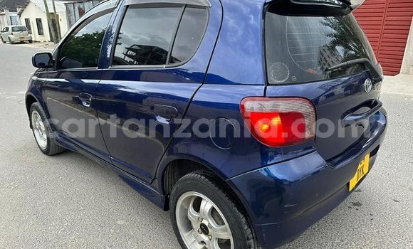 Buy Used Toyota Vitz Blue Car in Bagamoyo in Pwani Buy Used Toyota Vitz Blue Car in Bagamoyo in Pwani