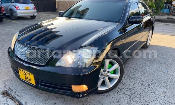 Buy Used Toyota Crown Black Car in Babati Rural in Manyara Buy Used Toyota Crown Black Car in Babati Rural in Manyara
