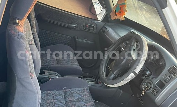 Buy Used Toyota RAV4 White Car in Babati Urban in Manyara Buy Used Toyota RAV4 White Car in Babati Urban in Manyara