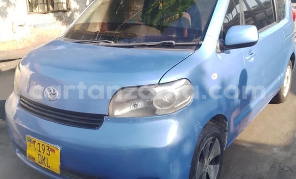 Buy Used Toyota Porte Blue Car in Bagamoyo in Pwani