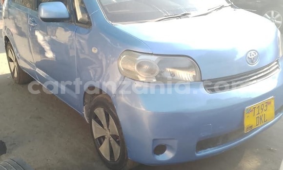 Buy Used Toyota Porte Blue Car in Bagamoyo in Pwani Buy Used Toyota Porte Blue Car in Bagamoyo in Pwani