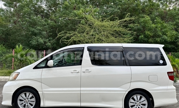 Nunua Ilio tumika Toyota Alphard Nyeupe Gari ndani ya Dar es Salaam nchini Dar es Salaam Nunua Ilio tumika Toyota Alphard Nyeupe Gari ndani ya Dar es Salaam nchini Dar es Salaam