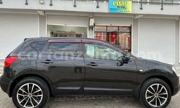 Nunua Ilio tumika Nissan Dualis Nyeusi Gari ndani ya Dar es Salaam nchini Dar es Salaam