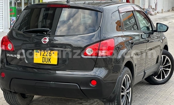 Nunua Ilio tumika Nissan Dualis Nyeusi Gari ndani ya Dar es Salaam nchini Dar es Salaam Nunua Ilio tumika Nissan Dualis Nyeusi Gari ndani ya Dar es Salaam nchini Dar es Salaam