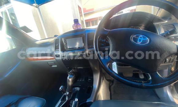 Nunua Ilio tumika Toyota Land Cruiser Prado Fedha Gari ndani ya Dar es Salaam nchini Dar es Salaam Nunua Ilio tumika Toyota Land Cruiser Prado Fedha Gari ndani ya Dar es Salaam nchini Dar es Salaam