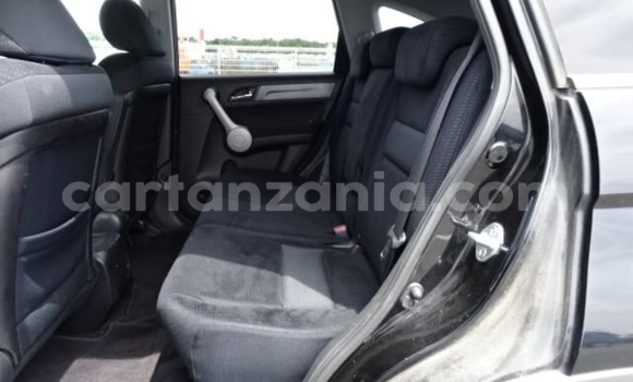 Nunua Imported Honda CR–V Nyeusi Gari ndani ya Dar es Salaam nchini Dar es Salaam Nunua Imported Honda CR–V Nyeusi Gari ndani ya Dar es Salaam nchini Dar es Salaam