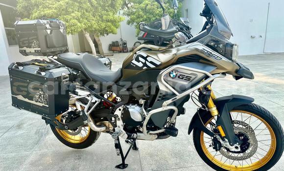 Buy Used BMW GS Beige Bike in Arusha in Arusha Buy Used BMW GS Beige Bike in Arusha in Arusha