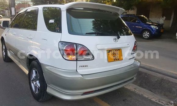 Buy Used Toyota Harrier White Car in Dar es Salaam in Dar es Salaam Buy Used Toyota Harrier White Car in Dar es Salaam in Dar es Salaam