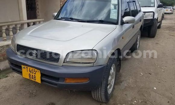 Buy Used Toyota RAV4 Silver Car in Dar es Salaam in Dar es Salaam Buy Used Toyota RAV4 Silver Car in Dar es Salaam in Dar es Salaam