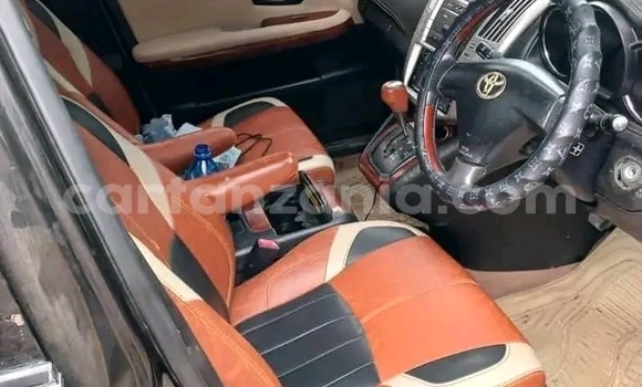 Buy Used Toyota Harrier Black Car in Buhigwe in Kigoma