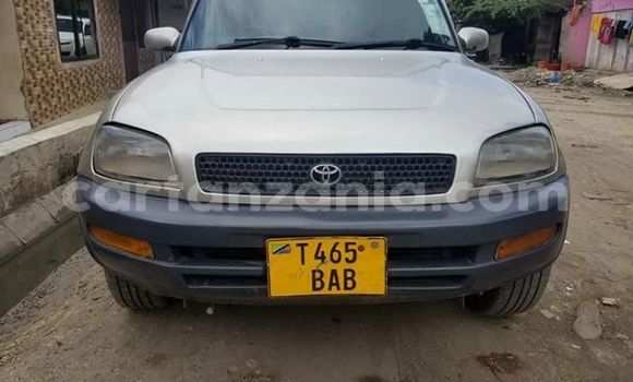 Buy Used Toyota RAV4 Silver Car in Dar es Salaam in Dar es Salaam Buy Used Toyota RAV4 Silver Car in Dar es Salaam in Dar es Salaam