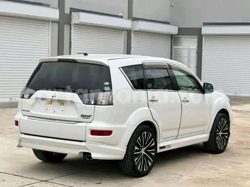 Big with watermark mitsubishi outlander kagera biharamulo 22962