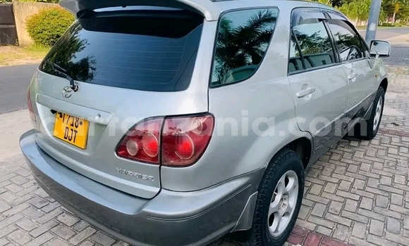 Nunua Ilio tumika Toyota Harrier Nyingine Gari ndani ya Chamwino nchini Dodoma