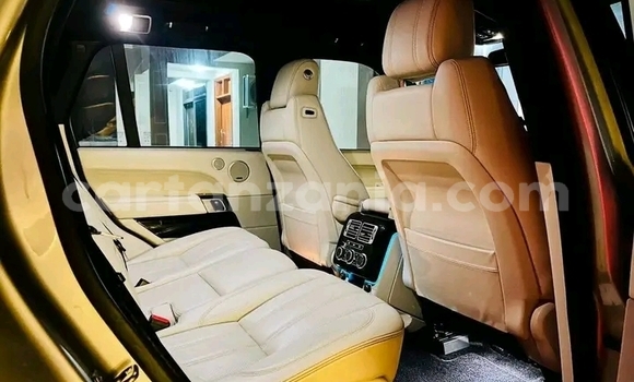 Nunua Ilio tumika Range Rover Evoque Nyeusi Gari ndani ya Buhigwe nchini Kigoma Nunua Ilio tumika Range Rover Evoque Nyeusi Gari ndani ya Buhigwe nchini Kigoma