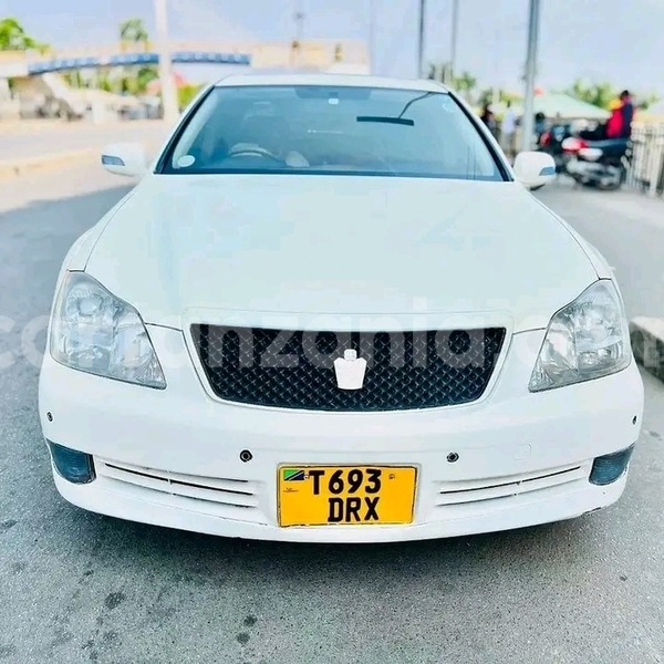 Big with watermark toyota crown kigoma buhigwe 22992