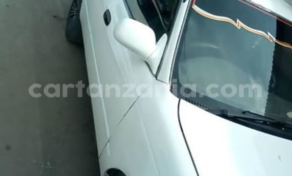 Buy Used Toyota Corolla White Car in Dar es Salaam in Dar es Salaam Buy Used Toyota Corolla White Car in Dar es Salaam in Dar es Salaam