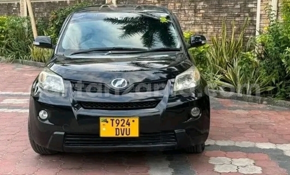 Nunua Ilio tumika Toyota IST Nyeusi Gari ndani ya Buhigwe nchini Kigoma