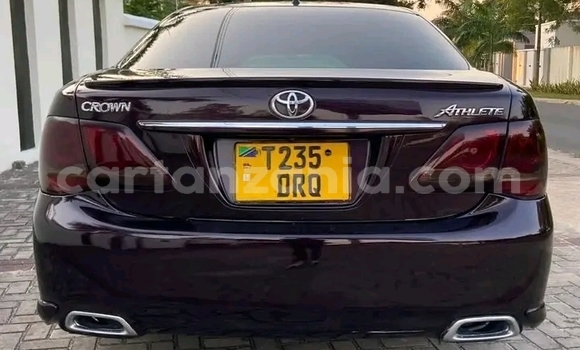 Buy Used Toyota Crown Black Car in Buhigwe in Kigoma Buy Used Toyota Crown Black Car in Buhigwe in Kigoma