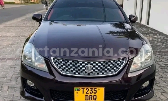 Buy Used Toyota Crown Black Car in Buhigwe in Kigoma Buy Used Toyota Crown Black Car in Buhigwe in Kigoma