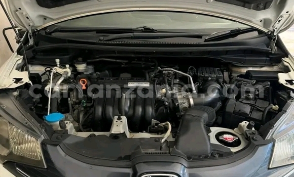 Buy Used Honda FIT White Car in Ileje in Songwe