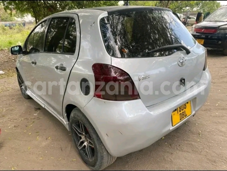 Big with watermark toyota vitz kigoma buhigwe 23003