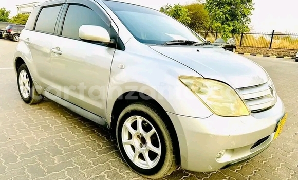 Nunua Ilio tumika Toyota IST Nyingine Gari ndani ya Buhigwe nchini Kigoma Nunua Ilio tumika Toyota IST Nyingine Gari ndani ya Buhigwe nchini Kigoma